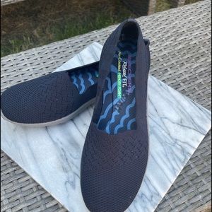 Skechers relaxed fit